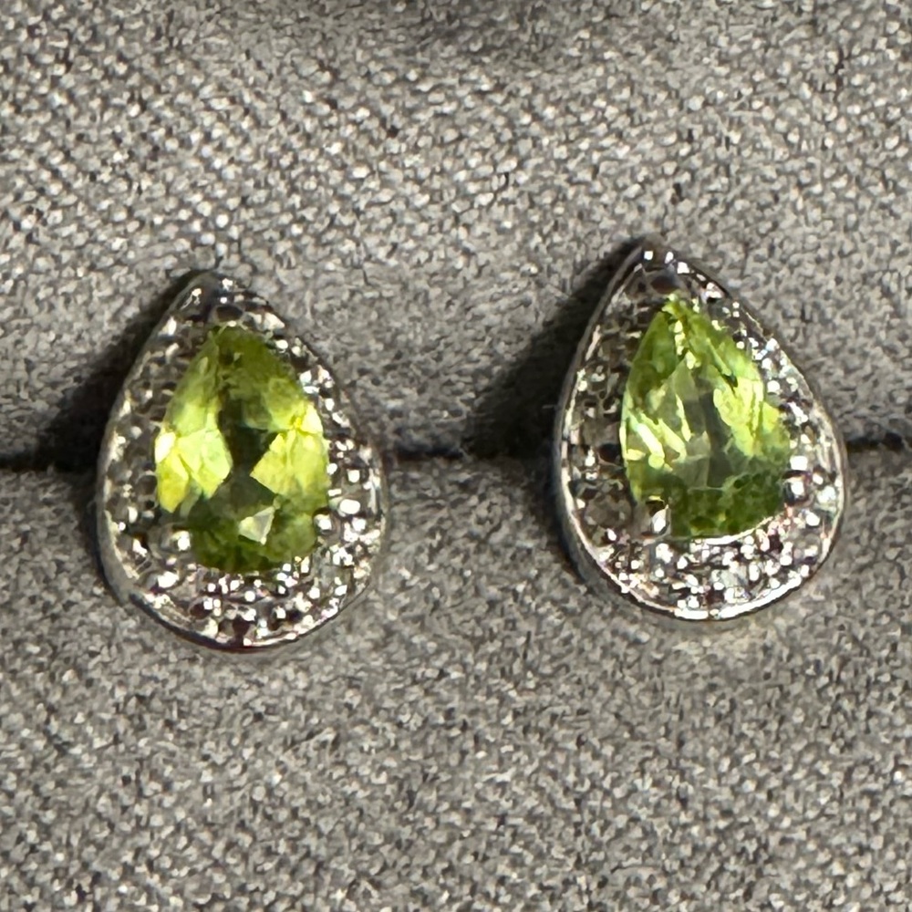 Pear-Cut Peridot & Halo Stud Earrings - Sterling Silver